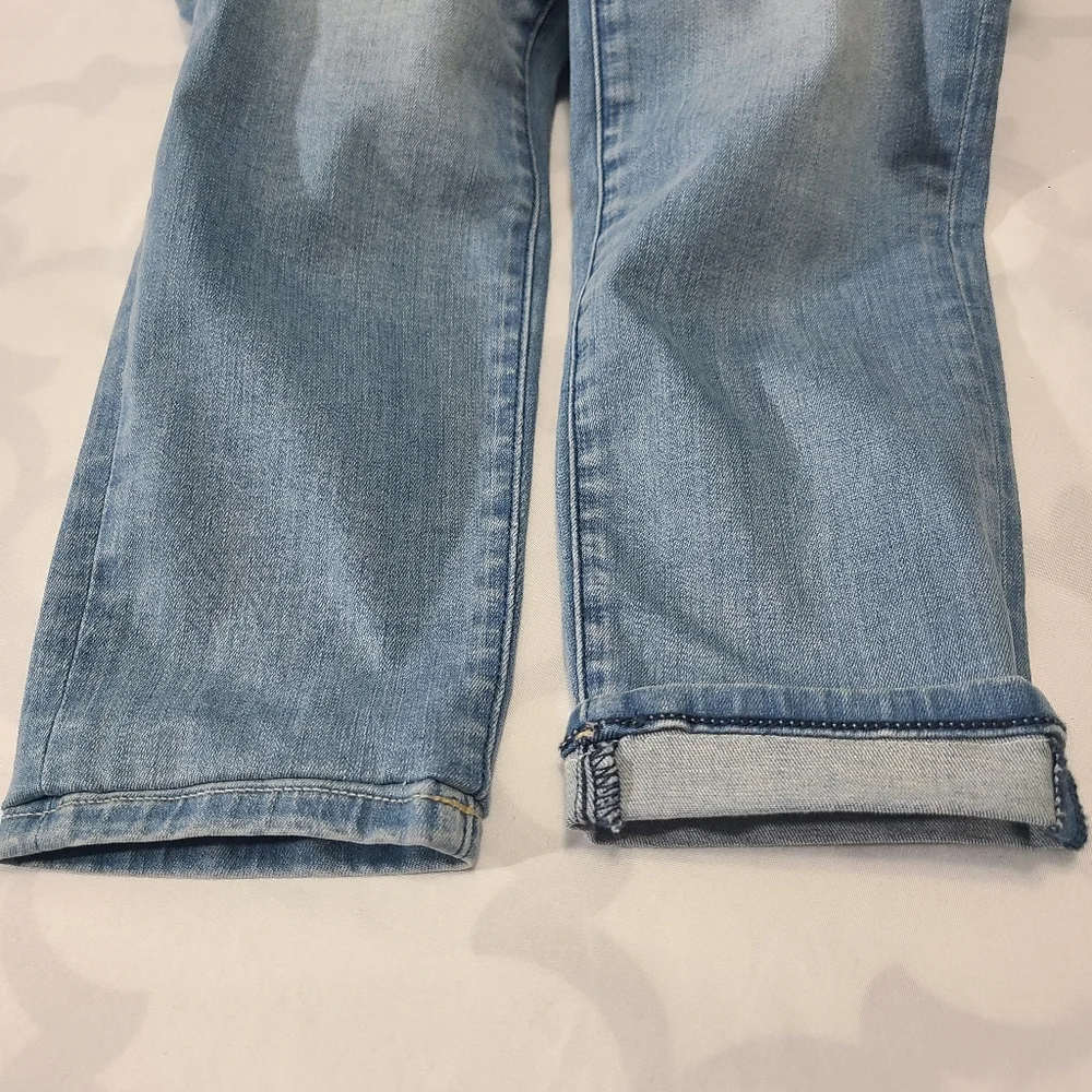 Abercrombie & Fitch‎ High Rise Super Skinny NWT Size 8 Short